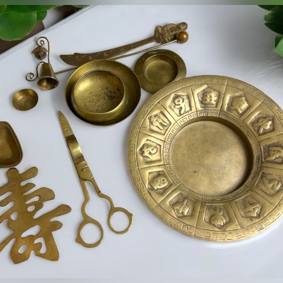 10 Antique Brass Collectibles W/Unique Candle Trimmer - Picture 6 of 14